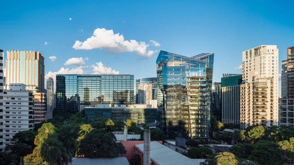 2.Dự án tòa nhà cao tầng bằng kính tinh thể Vitra được lấy cảm hứng sáng tạo từ hình ảnh của thành phố São Paulo